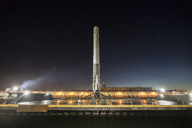 SpaceX计划每2周发射一枚火箭（图片来自网络）
