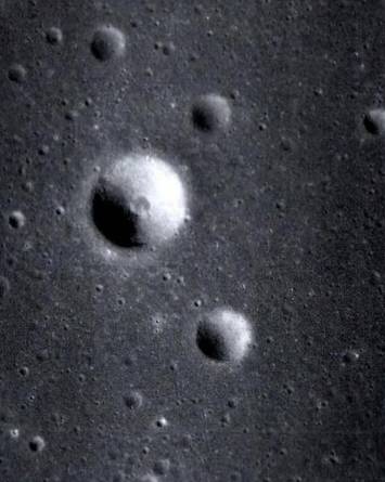 月球虹湾区像元分辨率1.3m