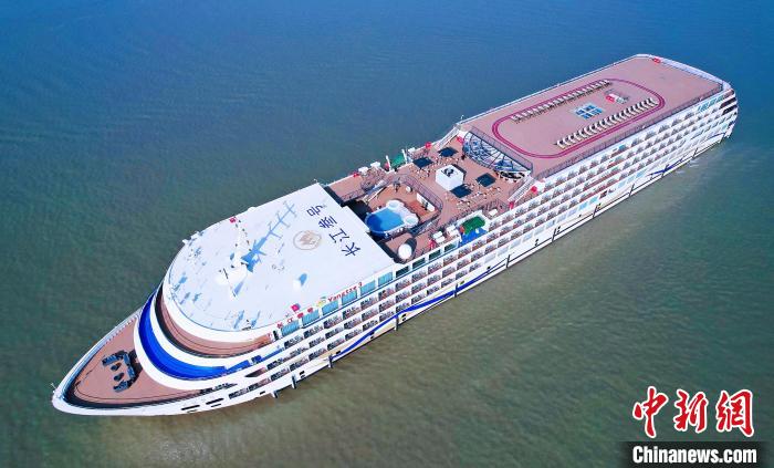 长江叁号,长江新一代高端游轮,长江地道美食 长江叁号,长江新一代高端游轮,长江地道美食