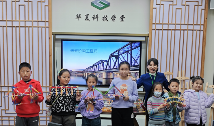桥梁模型搭建,桥梁承重性能 桥梁模型搭建,桥梁承重性能