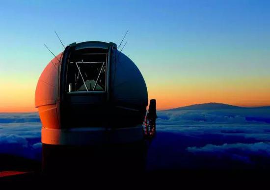建于毛伊岛上的全天巡天望远镜及快速反应系统（Pan-STARRS）