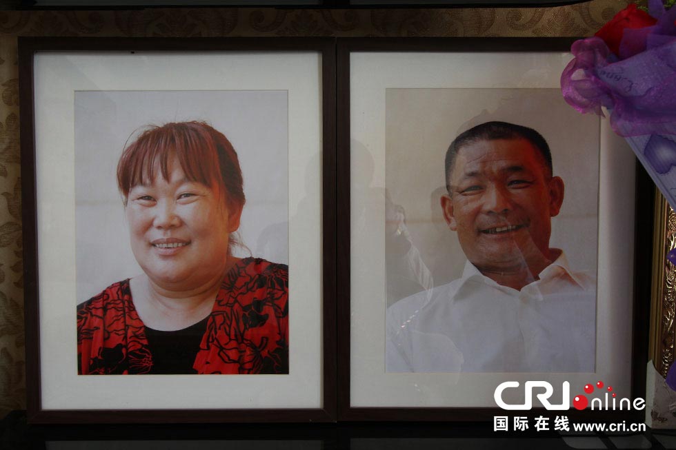 图片故事：大漠治沙人