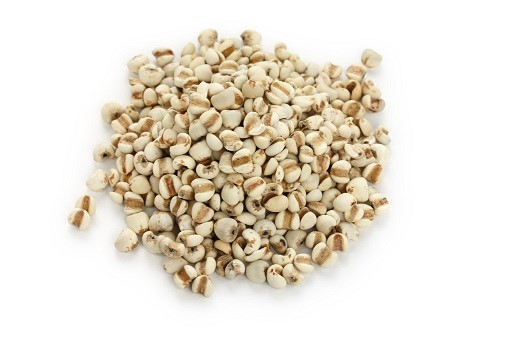 芡薏老鸭汤普通人群均适合,揉内关穴和胃安神