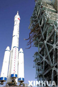 中国载人航天,中国载人航天工程“三步走”,世界载人航天