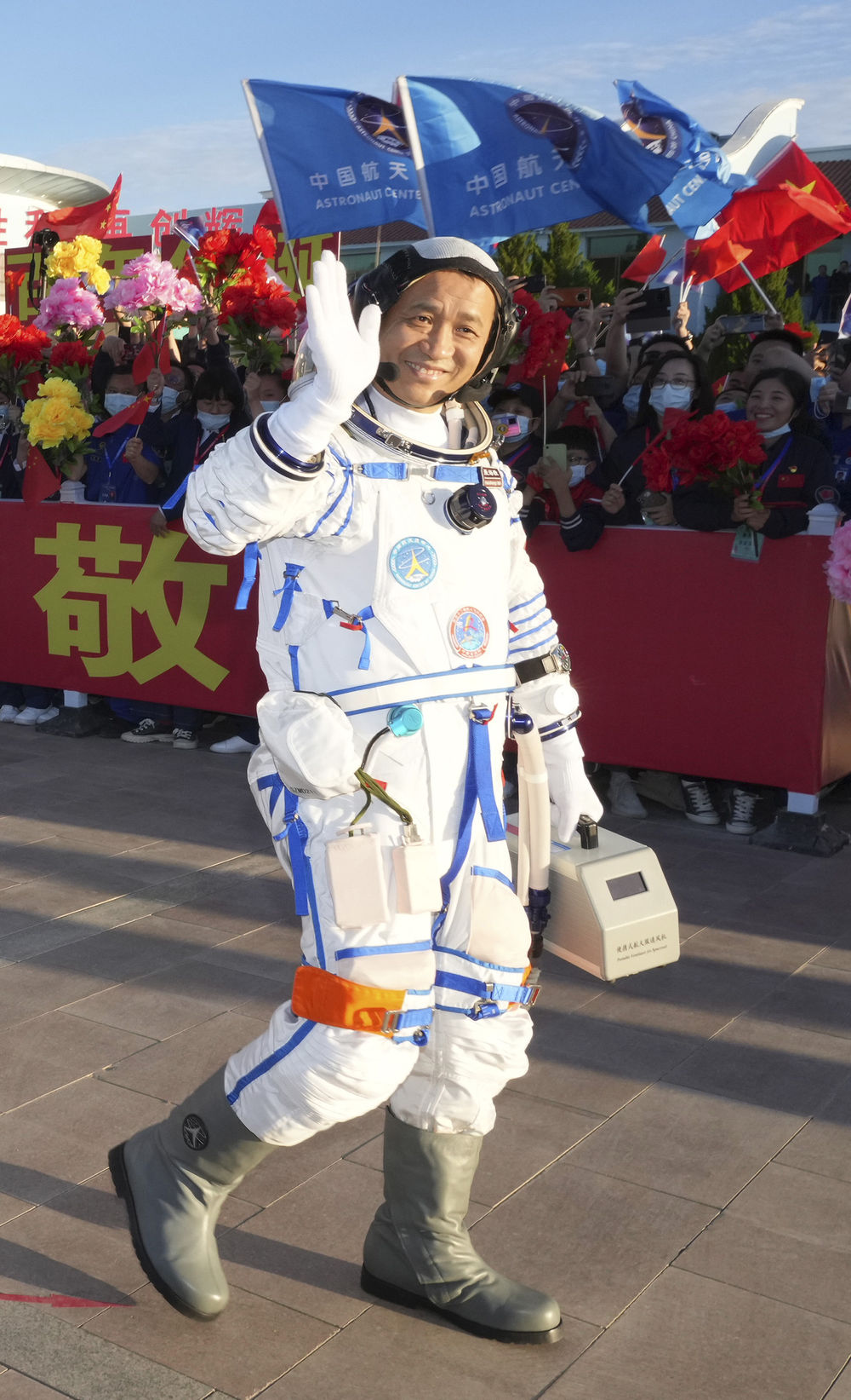 神舟十二号,航天员出征,神舟十二号发射 神舟十二号,航天员出征,神舟十二号发射