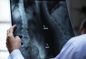 ¿Qué es la radiografía? (1) ¿Qué es la radiografía? (1)