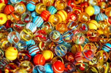 How Are 'Petals' Put in Glass Beads?