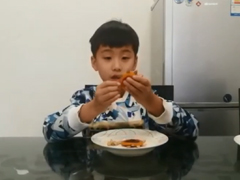 孟维谦《新冠病毒模型-好吃系列》