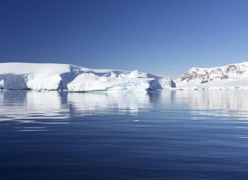 科学家们发现了南极海冰面积创历史新低的背后原因