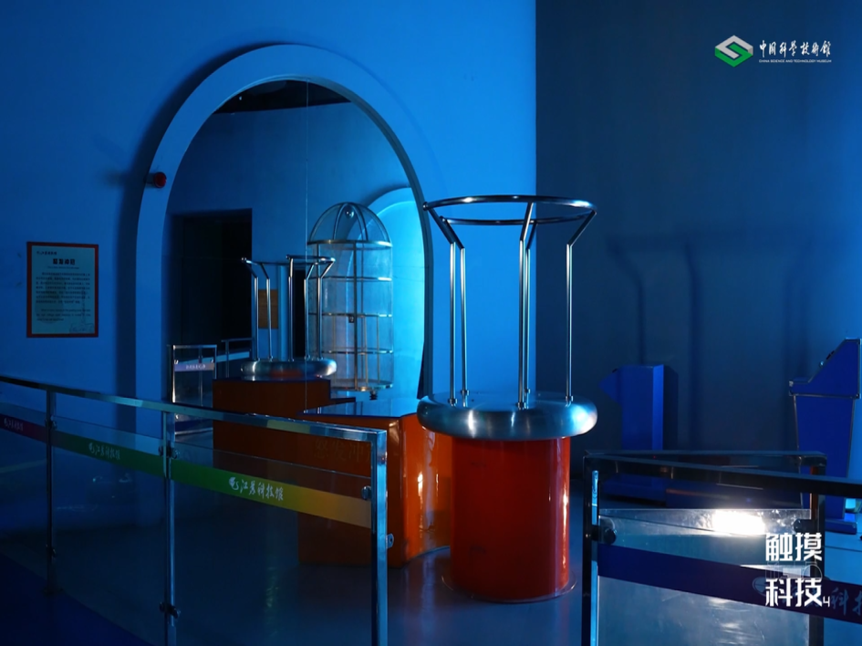 【触摸科技（第4季）】怒发冲冠-探秘静电世界