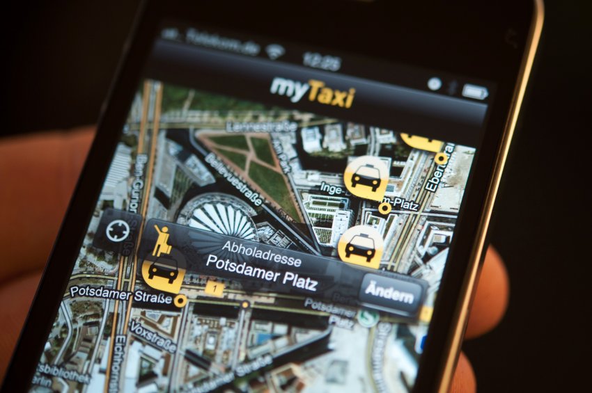 Taxizentralen fuerchten keine Einbussen durch Handy-App "myTaxi"