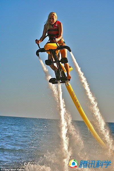 钢铁侠版喷射飞行器 可让你"上天入海"