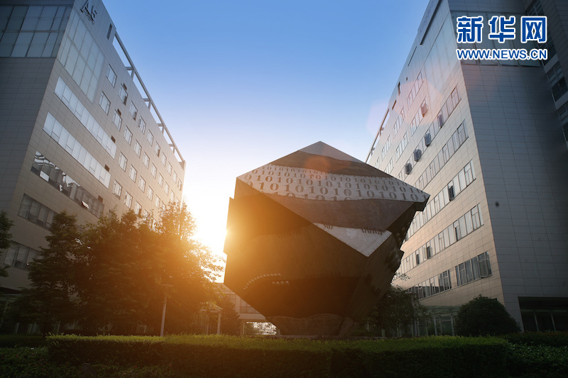 1119411397_14714867494161n