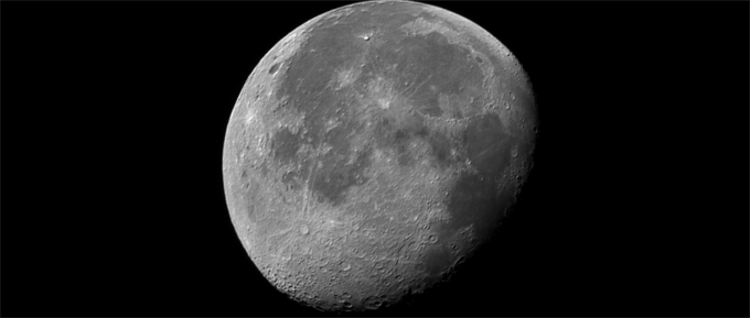 位于月球南极的小行星坟墓——一颗古老小行星的长眠之地