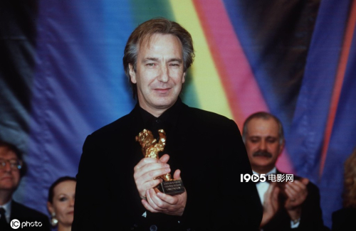 阿伦·瑞克曼生前日记出版，记录《哈利·波特》幕后