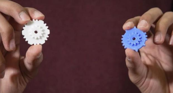 用3D打印塑料控制电子设备,还能监测用量和自动购物 用3D打印塑料控制电子设备,还能监测用量和自动购物