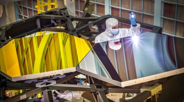 韦伯望远镜,太空望远镜 韦伯望远镜,太空望远镜