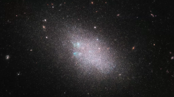 恒星,矮星系,螺旋星系 恒星,矮星系,螺旋星系