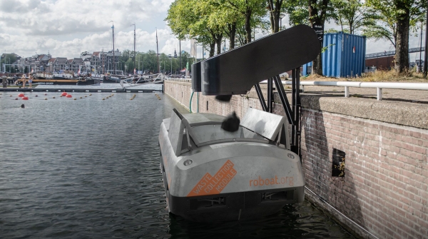 自动驾驶船,机器船 自动驾驶船,机器船