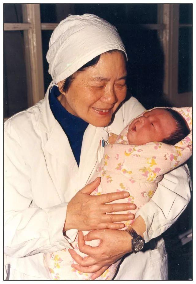 与党同龄的科学家,作品征集,线上故事