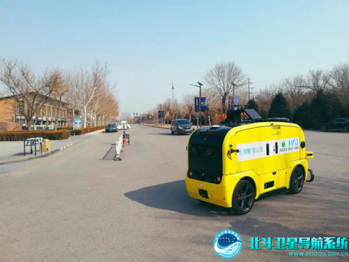 送外卖;无人配送车 送外卖;无人配送车