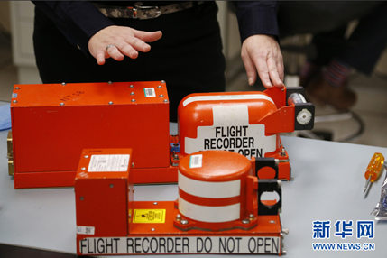 飞机黑匣子,黑匣子的发明 飞机黑匣子,黑匣子的发明