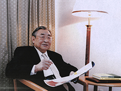 沈家祥：大爱忱忱，药学情深