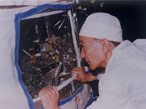 王希季,国际宇航科学院院士,“两弹一星”功勋奖章获得者